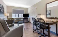 Extended Stay America Suites - Baytown - sarapan