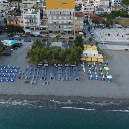 Hotel Flisvos