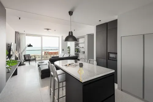 Nero Luxury Suites by Zennova - 2-Star