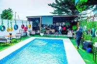 Montcrest Hotel & Lounge
