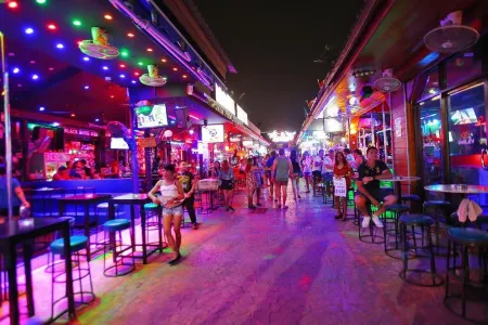 MyPatong Social Hostel