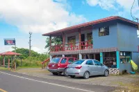 Cabinas Cascada Rio Celeste - Mountain view