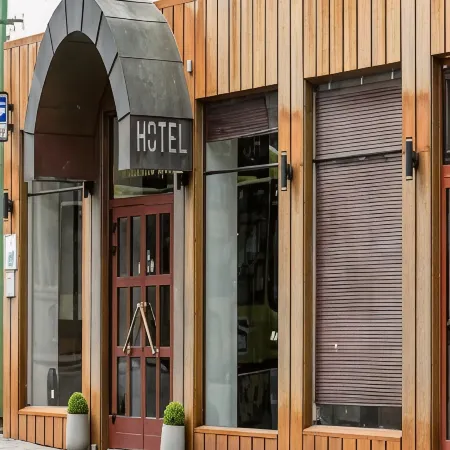 Chesterfield Hotel