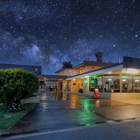 Biloela Centre Motel & Grevillea Steakhouse & Bar