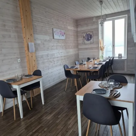 L'Âme du Gourmand Отели в г. Понторсон