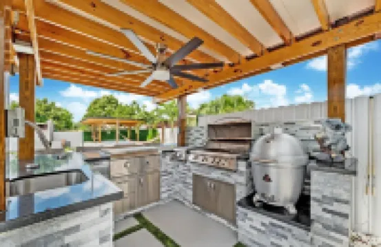 Sunshine Villa 6Br: Swimming Spa/Games/Chill Yard