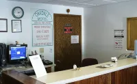 Oakdale Motel