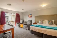 BKs Premier Motel Esplanade Hotels in Lower Hutt