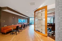 SpringHill Suites Bellingham - breakfast