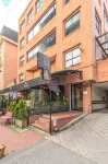 Soy Local Parque la 93 Hotels near Park 93