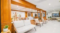 Grand PL Hotel Hotel di Khao Chaison