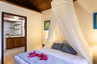 Poppy's on the Lagoon