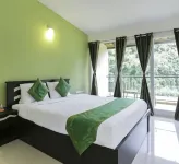 Treebo Laa Gardenia Resort, Nilavoor Lake