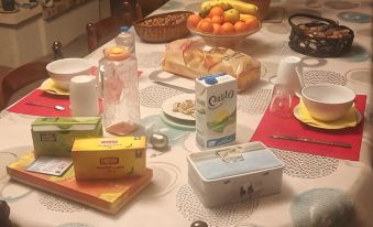 Hotel Rhinoceros-Homestay - Housity