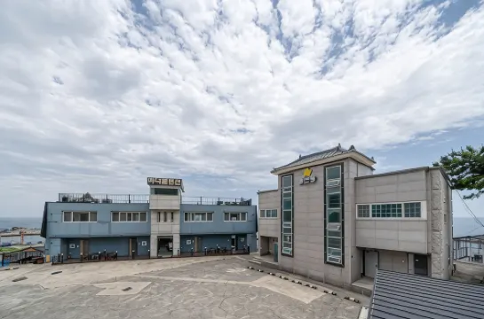 Ulsan Sea Star Pension