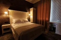 Green Park Hotel