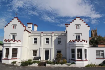 Trinity Hill Apartments Các khách sạn gần Tasman Bridge