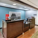 Hampton Inn & Suites Houston/League City Hotels in Dickinson