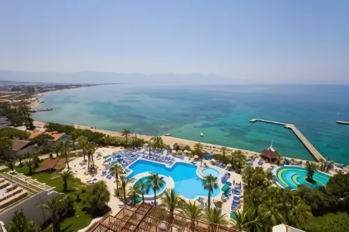 Fantasia Deluxe Hotel