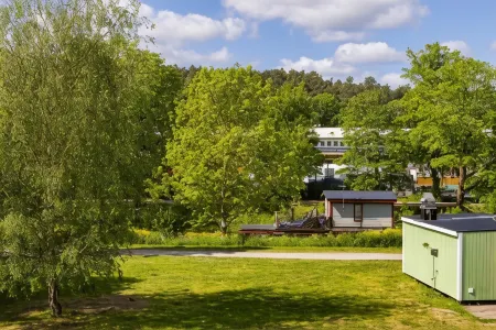 Foundry Hotel Apartments Отели рядом с достопримечательностью «Главное здание университета»