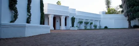 Leeuwenhof Country Lodge & Garden Spa