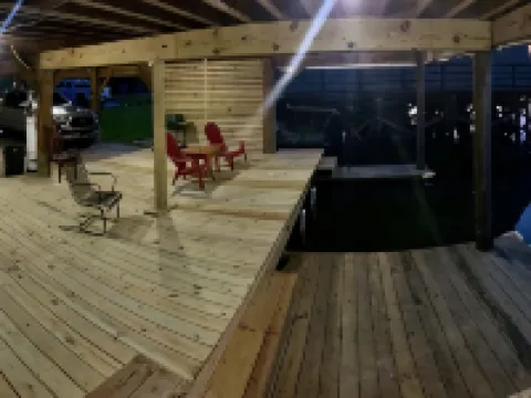 Twin Cypress on False River Hotels in Pointe Coupee Parish