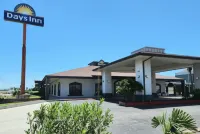 Days Inn by Wyndham Portland/Corpus Christi Hotel a Portland