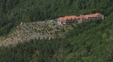Valley View Hotel Encumeada Отели рядом с достопримечательностью «Eira do Serrado»