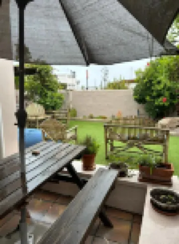 Cozy Crner Kitehouse