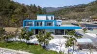Boseong Gaeksan Caravan Pension - Parkplatz