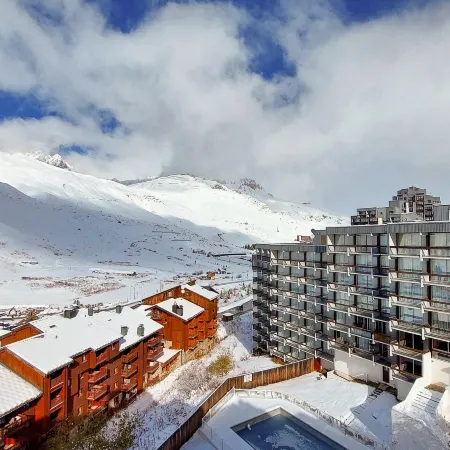 Les Grandes Platières (Val Claret) Отели в г. Тинь