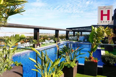 Dña Monse Hotel Spa & Golf Отели в г. Сан-Мигель-де-Салинас