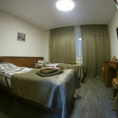 Central Hotels in Gorod Noyabr'sk