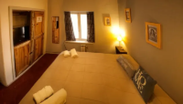 Hopa-Home Patagonia Hostel & Bar