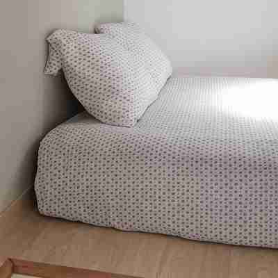 DIJON Super apartment F1 bis air-conditioned mezzanine Rooms
