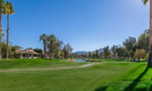 Stylish Condo with Golf Course Views - 2-Star