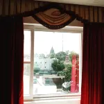 菩提伽耶七酒店及餐廳