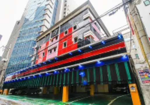 Oryu Seven Hotels near Abraham Park Kenneth Vine Collection Museum