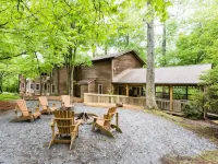 Forrest Hills Mountain Resort Hotels in Lumpkin County