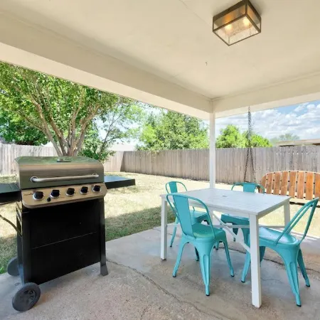 Rex Ranch is a comfortable conveniently located 3 bedroom 2 bath home.
