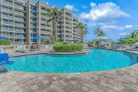 Marco Beach Ocean Suites - Beach