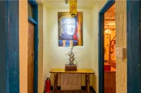 Tone · Chain · Poshtel (Lhasa Jokhang Temple Ancient City)