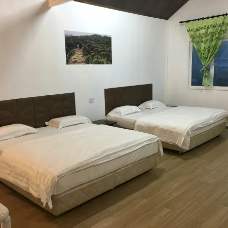 Happy Garden Resort - Hostel