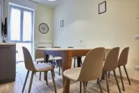 Charming apartment 3 bedrooms, 5 minutes walk from lake and train station