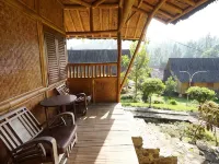 Villa Kampung Karuhun Sutan Raja Hoteles en Pasirjambu