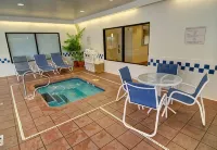 Fairfield Inn Fort Leonard Wood St. Robert - Hot Tub