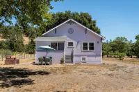 Fragrance free, 1930 2-bdrm Craftsman farmhouse on 3 acres at the edge of town - 3つ星