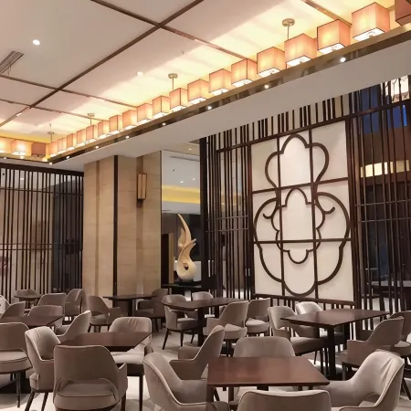 Royal Regent Hotel