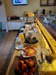 Hotel Bineri - breakfast