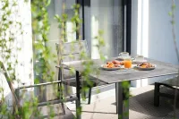 Yachthafen Premium H1-4 - Holiday Apartment at Yachthafen Barth